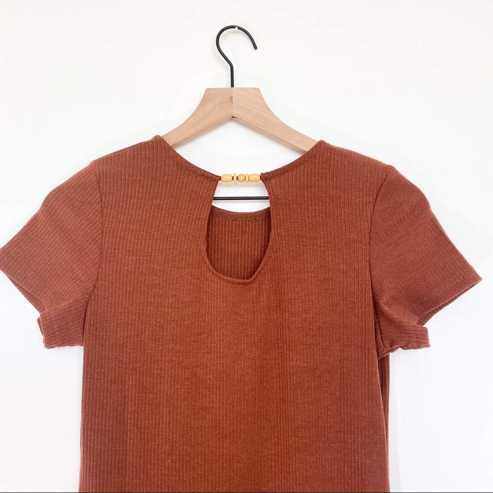 Restocked β¨Tan Ribbed Midi Dress with Keyhole back - Picture 6 of 6